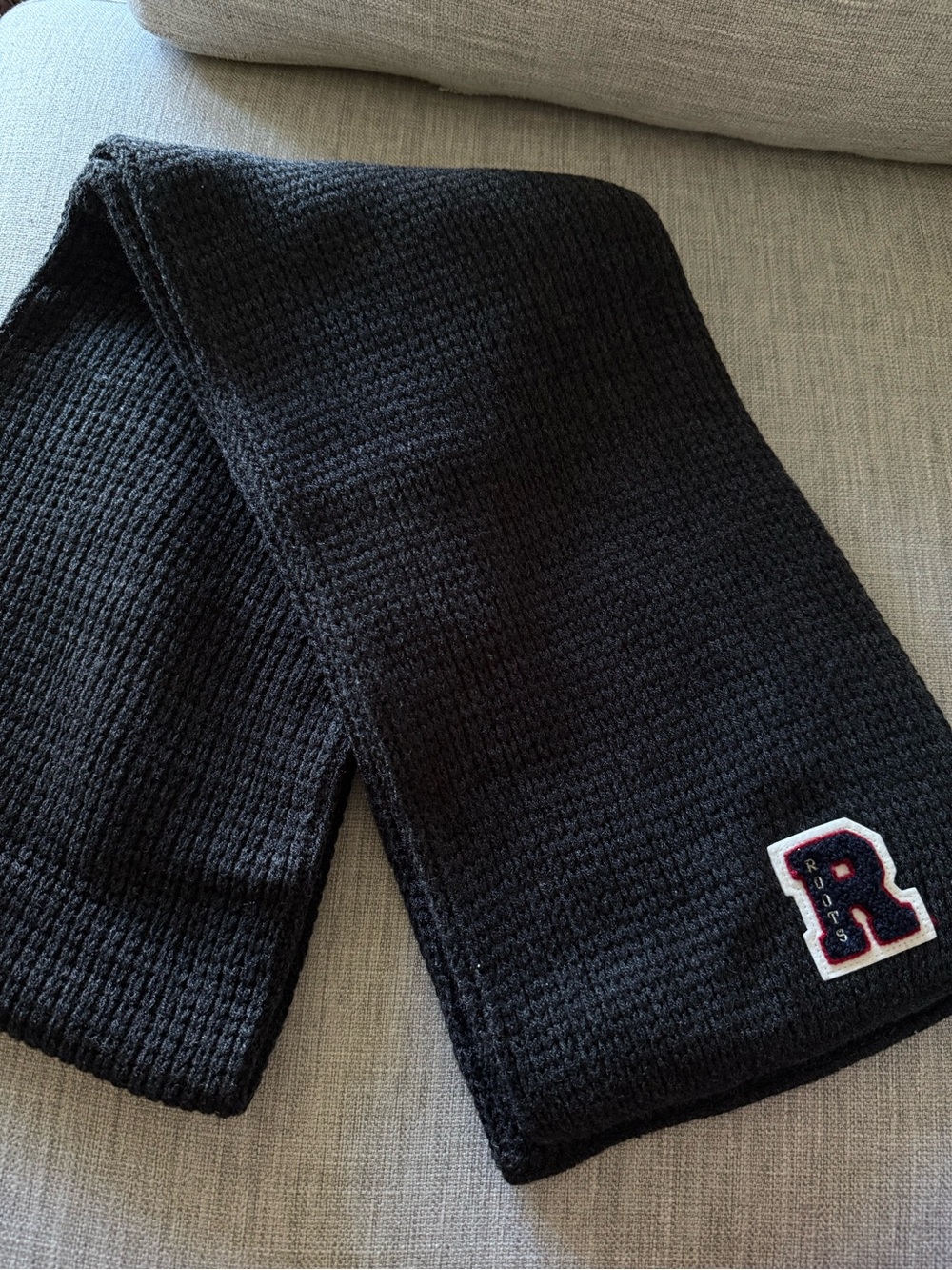 NEW Charcoal Acrylic Roots Scarf